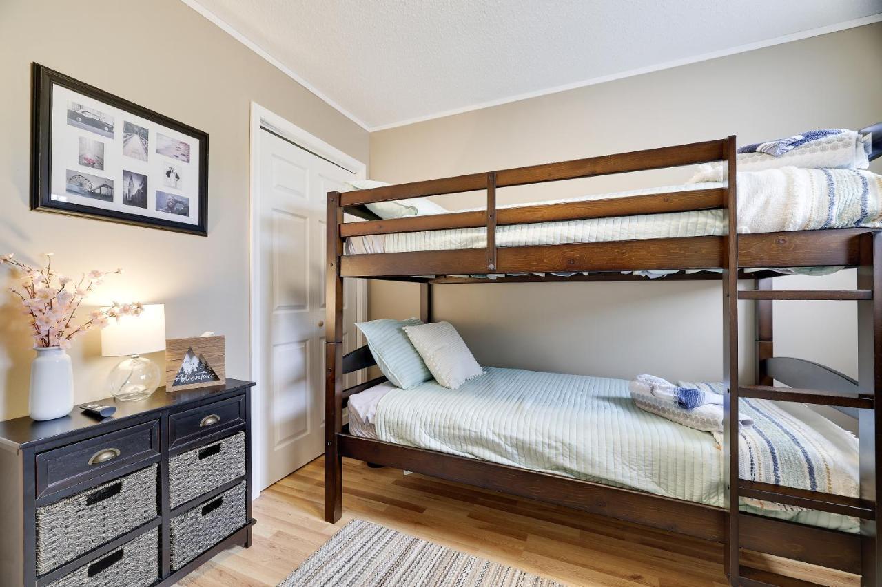 Premier Cozy Cabin - Free Amenities & Comm Indoor Pools بوشكيل المظهر الخارجي الصورة