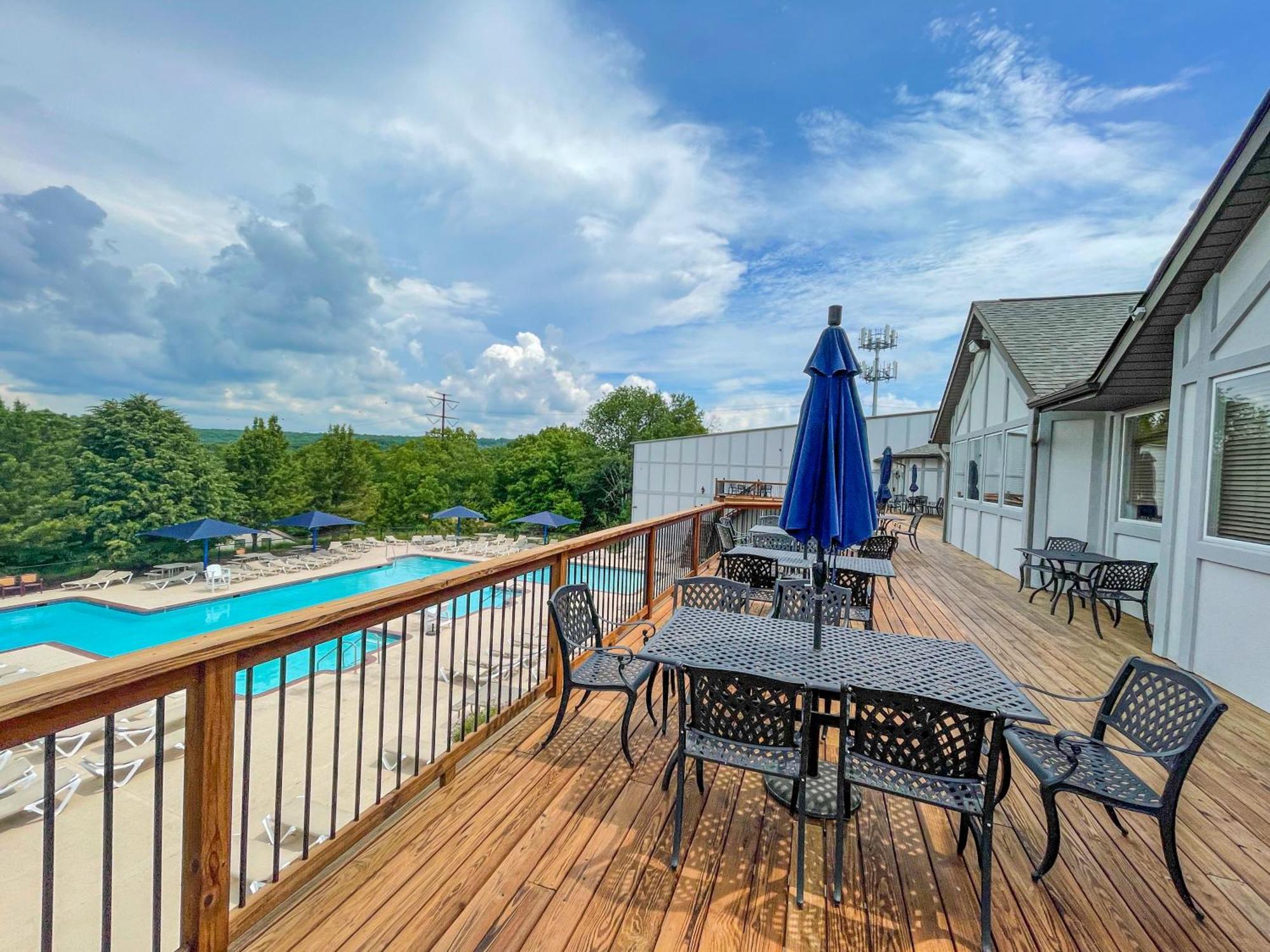 Premier Cozy Cabin - Free Amenities & Comm Indoor Pools بوشكيل المظهر الخارجي الصورة